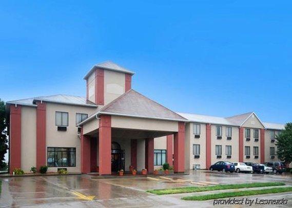 Comfort Inn & Suites St Louis-Hazelwood Exterior photo